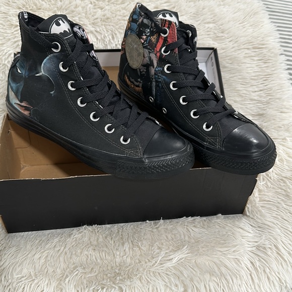 Dc Batman converse sneakers - Picture 2 of 5